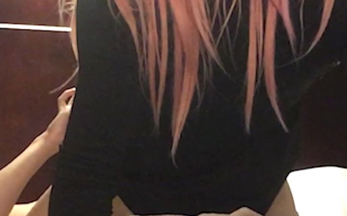 Sissy Bailey Wilde: Sahibe pixie takma yarakla kadın kılıklı bailey wilde'i sikiyor - derleme 20