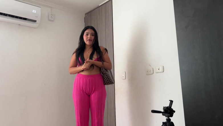 Yohamedi: Stepsister Offers Sex in Exchange for a Favor