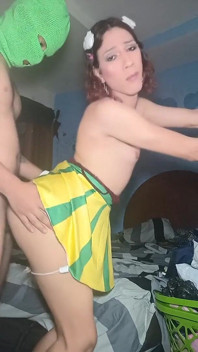 Buraya Neyin Yeni Olduğunu Görmeye Gelenler