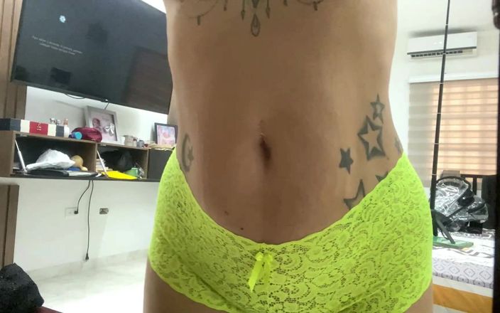 IRINA 69 STAR: Sexy Tattoos of My Stepmom