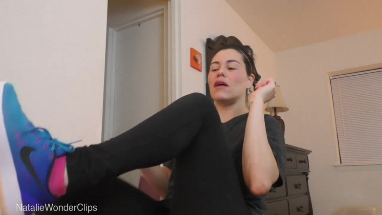 Natalie Wonder: Stepmom's humiliating foot task for lazy stepson