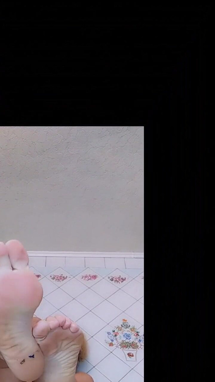 Lukerya: Горячая домохозяйка на кухне