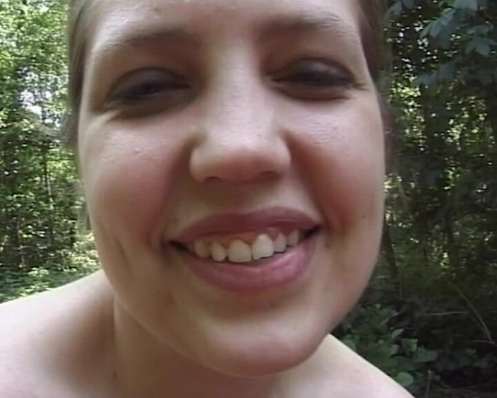 BB Video - Vintage Story: Deutsche amateurin reife solo weibliche im freien große titten, brünette...