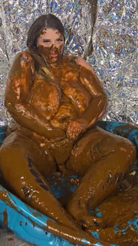 Melonie Nosha Huge Tits and Hairy Chick Is a Big Sexy Mess
