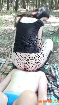 Forest Face Sitting
