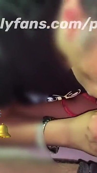 Betrügende 18-jährige gab mir einen blowjob außerhalb ihres ex-freundeshauses.