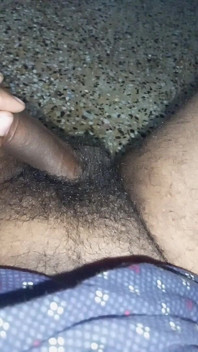 Desi tante mit muschiloch lutscht sahne