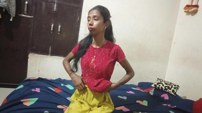 Truefuker: India besó a su suegro y chupó su suegro