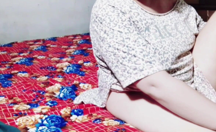 Abida sexy: Chci velkého ptáka