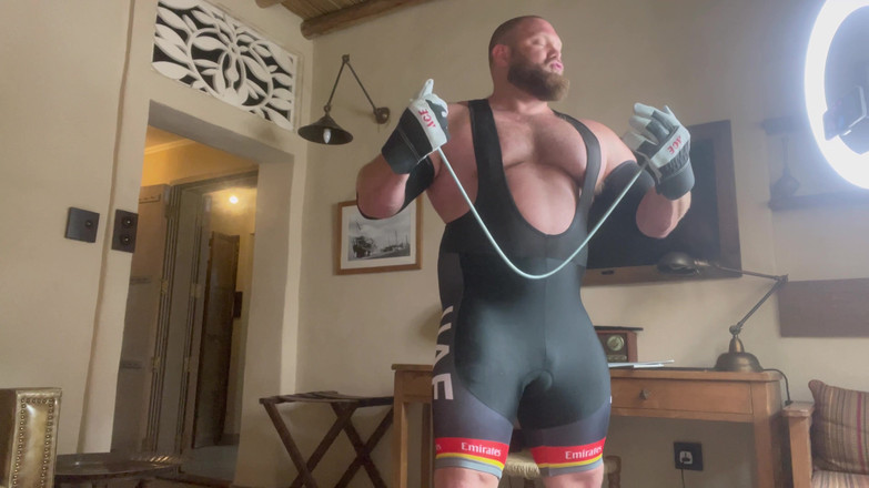 Jack stacked: Lycra Fetish Membongkok Logam Dengan Pancutan Mani Melancap