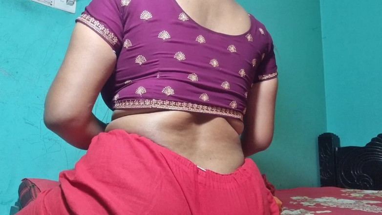 NilaRani693: Iubire solo și auto-exprimare - farmec natural special