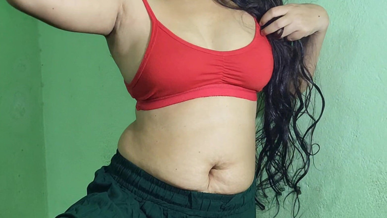 Housewife 69: Rajasthani Alwar College Girl in Long Skirt Fucked