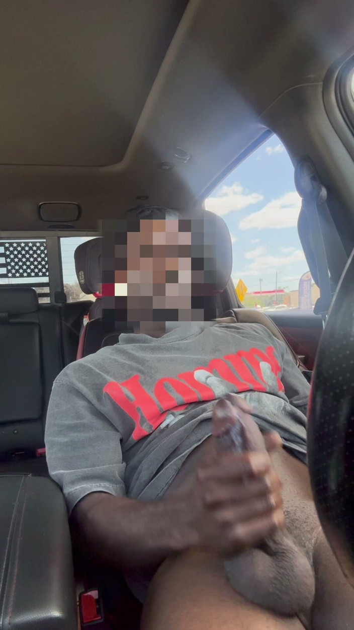 Kyle Kickstand vault: Jerk in Truck