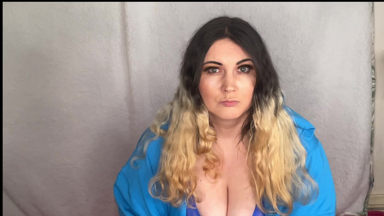 MissFFW: Smerige hoer heeft frisdrank en neukt