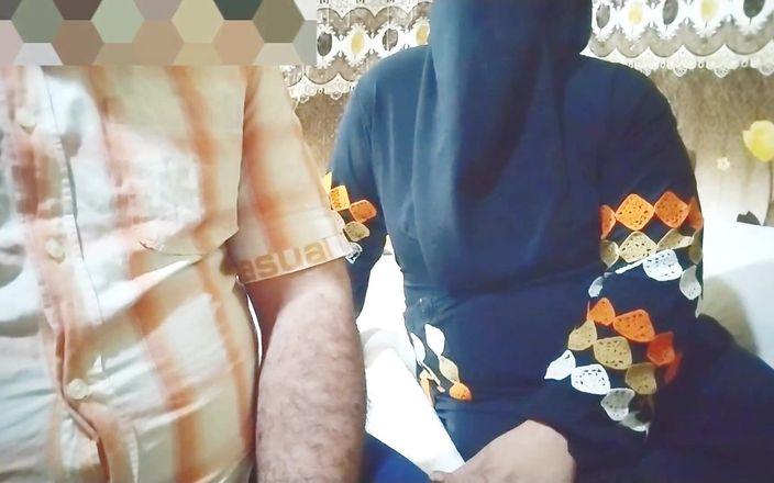 Ahmed and Samah: Sexo con el marido de sus hijastras, follando su coño