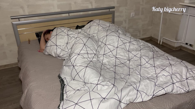 Katybigcherry: She Cheated on Her Husband with His Best Friend While...