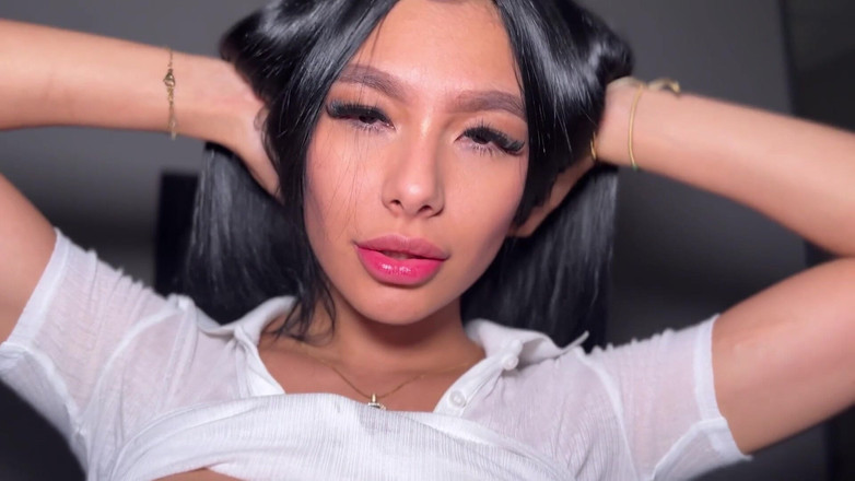 lizmendez7: Masturbuji svým robertkem a mám skvělý orgasmus !!