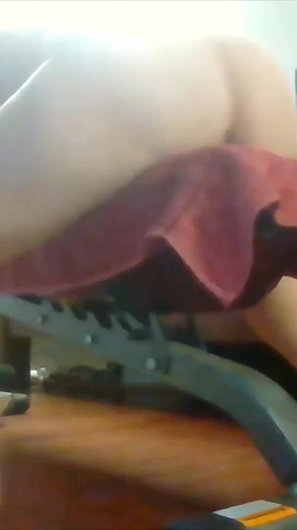 Step-mom Horny and Humping Hard (Bella boo)