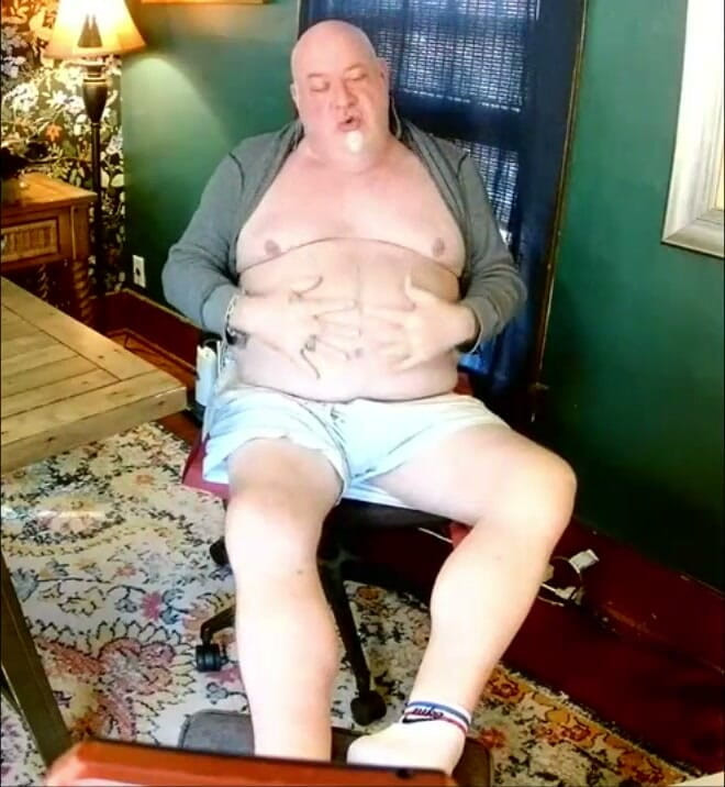 beardaddychub: Camming with Friend Who Talks Me off!
