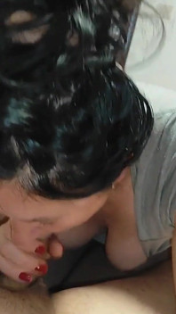 Caliente amateur esposa en casero lleno y semen en la boca