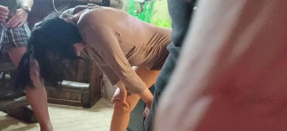 Sparowdox: Awek Kolej Panas Mengongkek Dildo Melekit Dengan Kawan-kawan