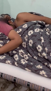 My Big Stepsister Was Angry with Me, We Shared Single Bed, Full Hindi Audio