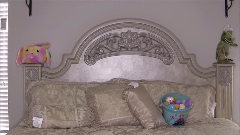 Nikki Nevada: 7 video compilación de Pascua