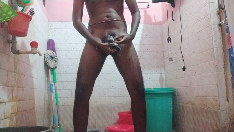 Tamil 10 inches BBC: Ấn Độ solo