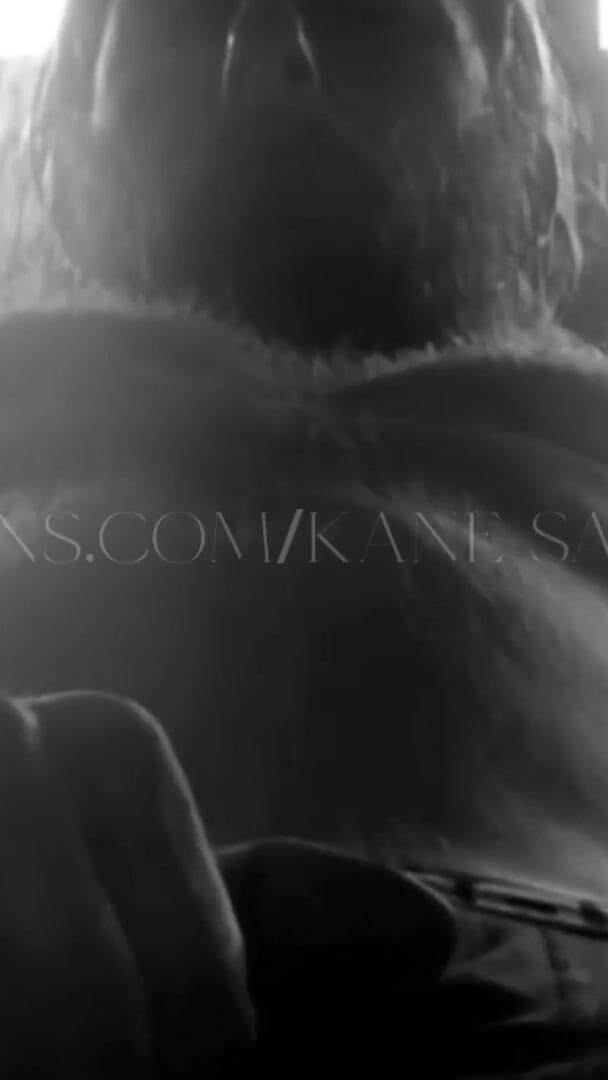 Page Intro (Kane Santiago)