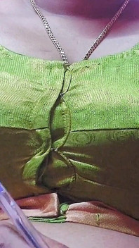 Kamuk Sutra Hot Bhabhi Zoya làm tình mạnh bạo người Ấn.