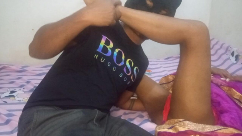 WearyBang: Sinhala röst