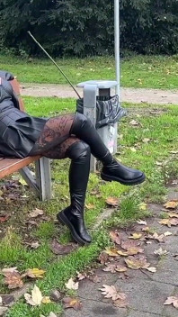 Perverted Leather-clad Slut for Rough Fucking! Triple-hole Ao