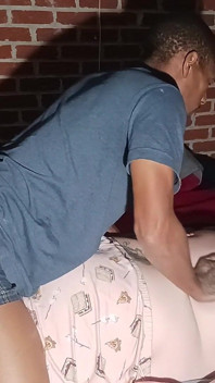 Give Sloppy Lynn a Massage Pt.1
