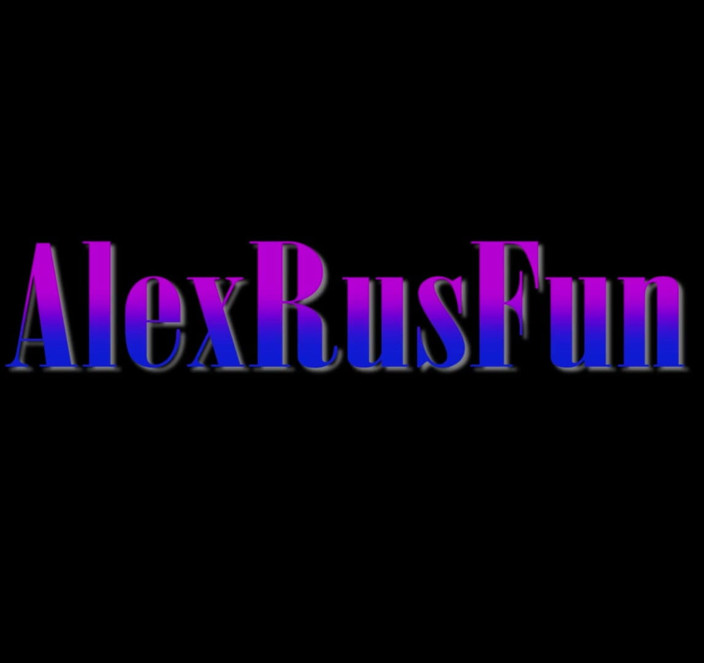 AlexRusFun: Öğrenci yurtta büyük yarağını sıvazlıyor