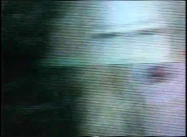 VOP Porno: 温泉はlez女の子は屋外でお互いの猫を喜ばせます