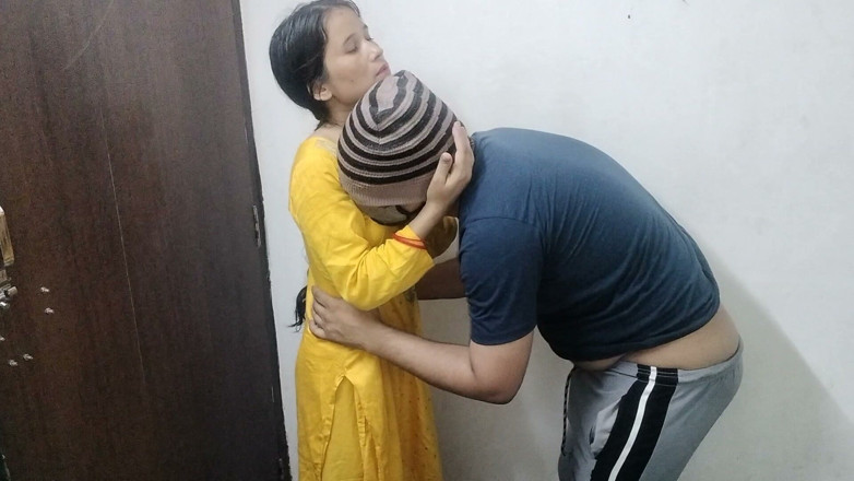 Indian Muslim Couple: Desi Wife Turns up the Heat Her Husband Knows Her...