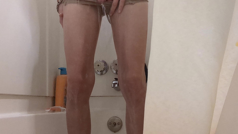 Pantyhose Jasmine: 샤워 중 젖은 탄 팬티 스타킹