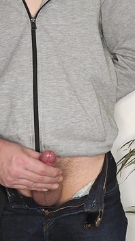 Helfende hand, schwuler handjob an freund. Dexter papi