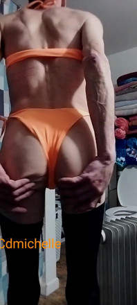 Cdmichelle Wearingsexyorangeswimsuit