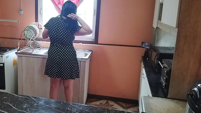 BBW Kelly Mom: Chytil jsem macechu v kuchyni a začali jsme šukat