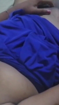 Ep 9 - madrastra india encontró la cámara de su hijastro y ella se desnuda