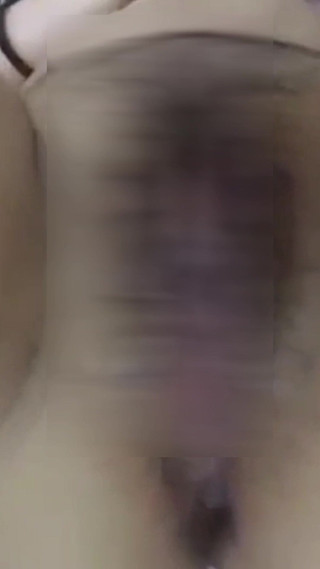 yellowsubmarine: Masturbasi di depan kamera