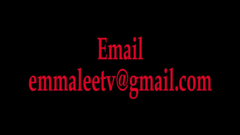 EmmaLeeTV - Nylon Fetish Tranny: Transexual Emma Lee, pantimedias desnudas, masturbarse en la cama