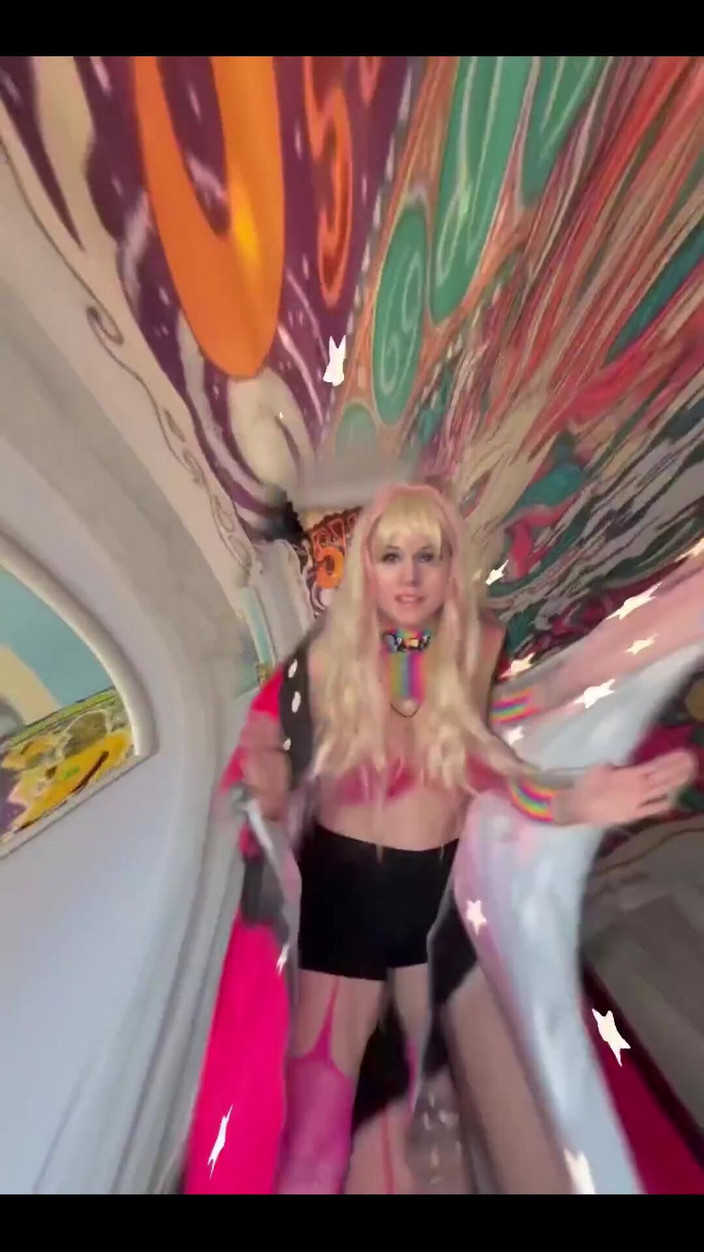 Suzy Wylde: Full Video of Anal Training