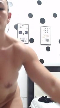 Bodybuilding MILF Play with Her Big Clit