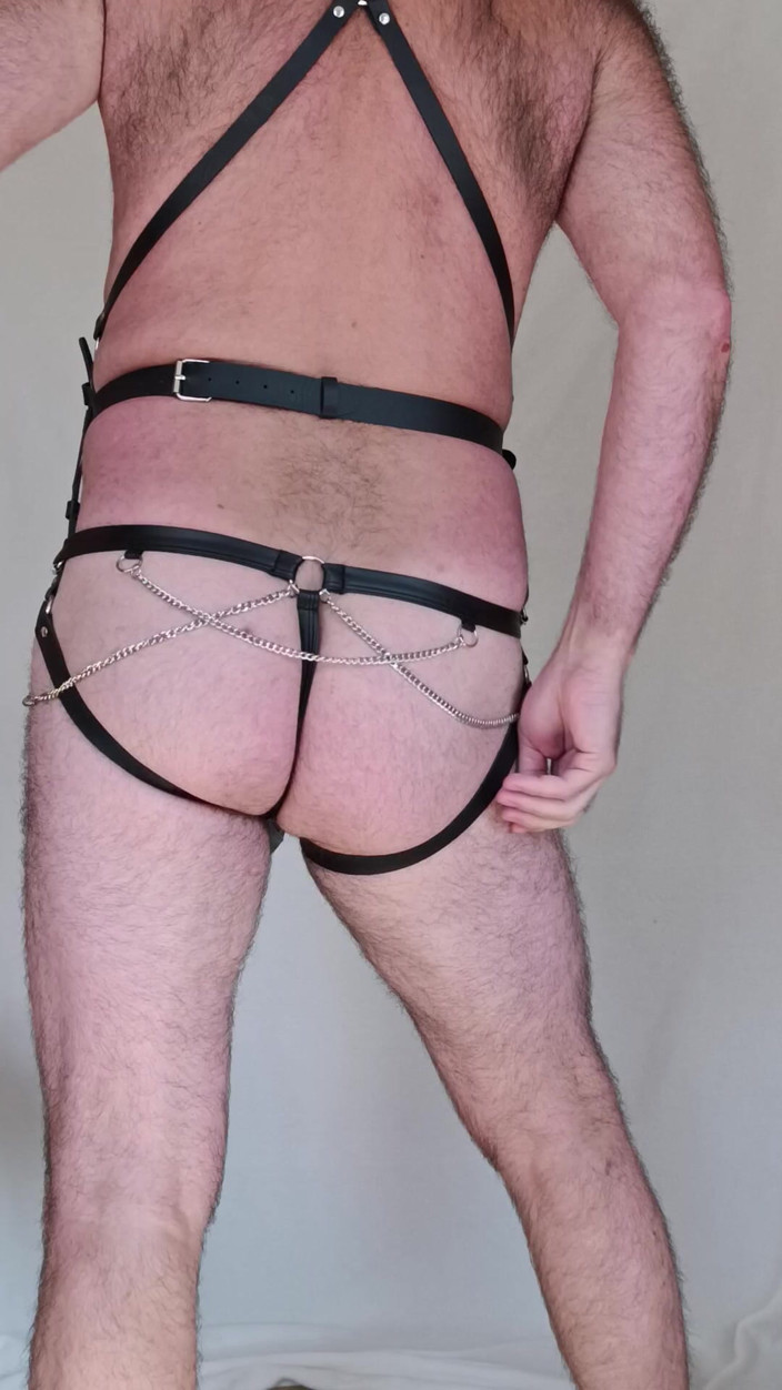 Bob Vajra: Ass in Harness