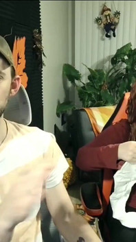 Dárky na seznamu přání 4 Sophiin narozeninový dárek a první masturbace skleněným robertkem