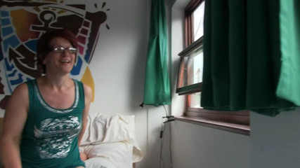 Popp Sylvie: Dildofuck on a boat