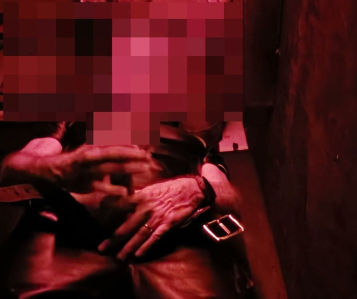 Boototternl: Pancutan mani berat Selepas Cruising The Darkroom