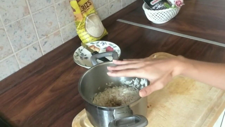 Shrima Malati: Cooking Naked
